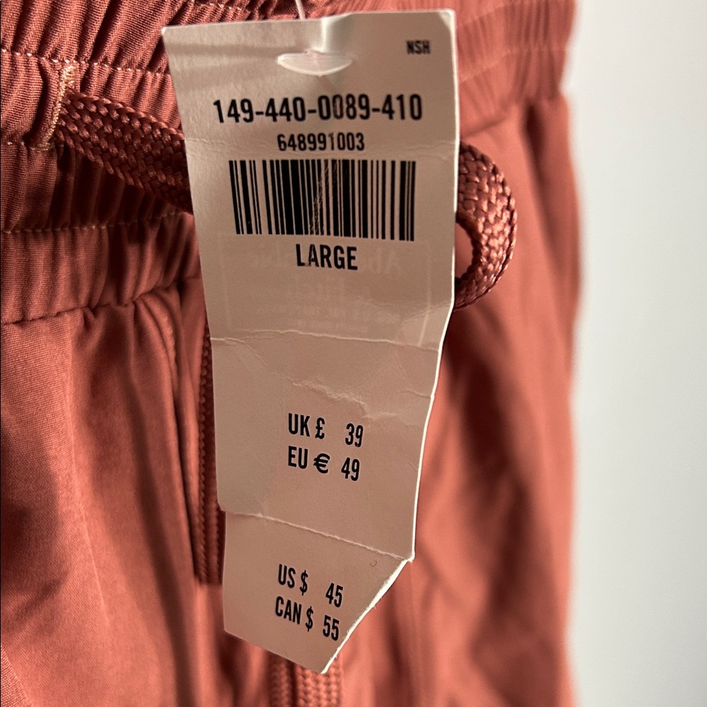 Abercrombie & Fitch High Waist Rust Shorts - Picture 3 of 4